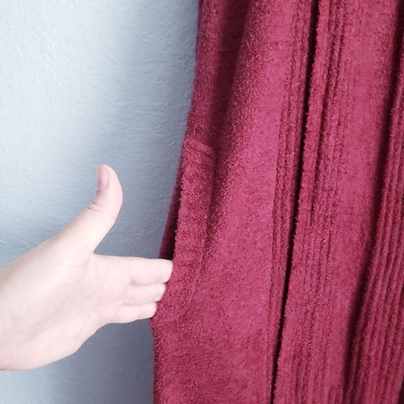 Barefoot Dreams Cozychic Lite Catalina Long Cardigan in Garnet - Picture 5 of 8
